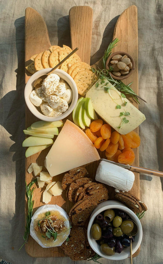 BOARD PLAY: CREATING THE PERFECT CHEESEBOARD