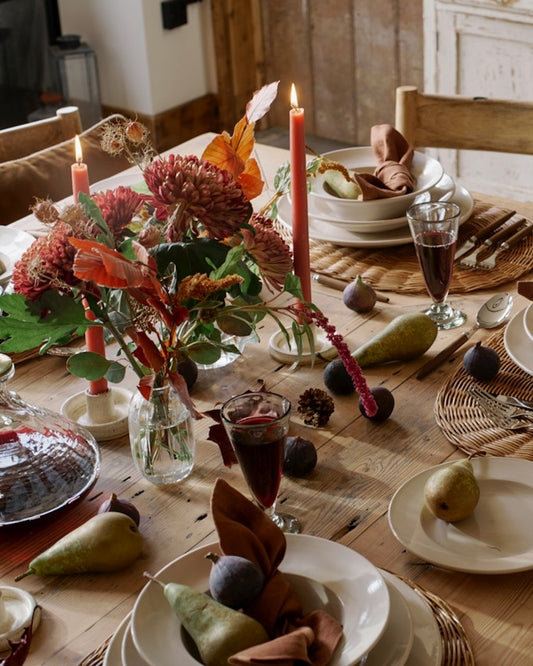 Gathered and Grateful: 5 Tips for Setting your Thanksgiving or Holiday Table