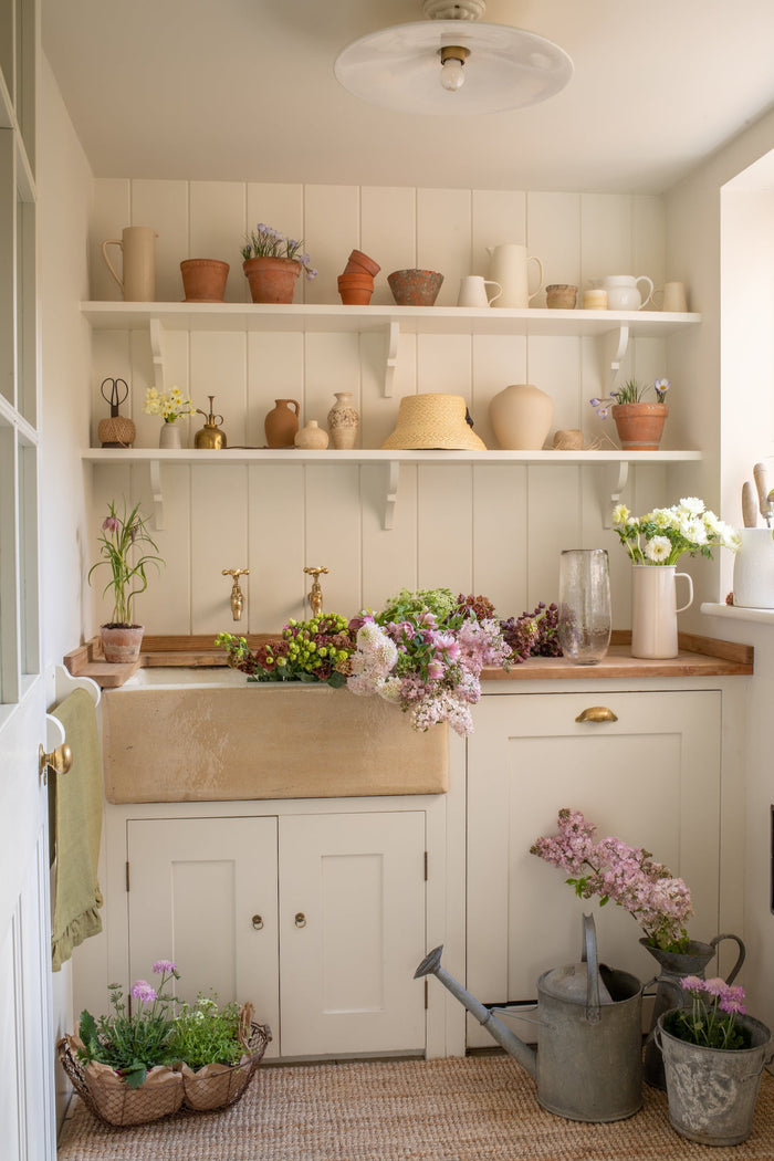 Fresh Florals for a Colourful Mood