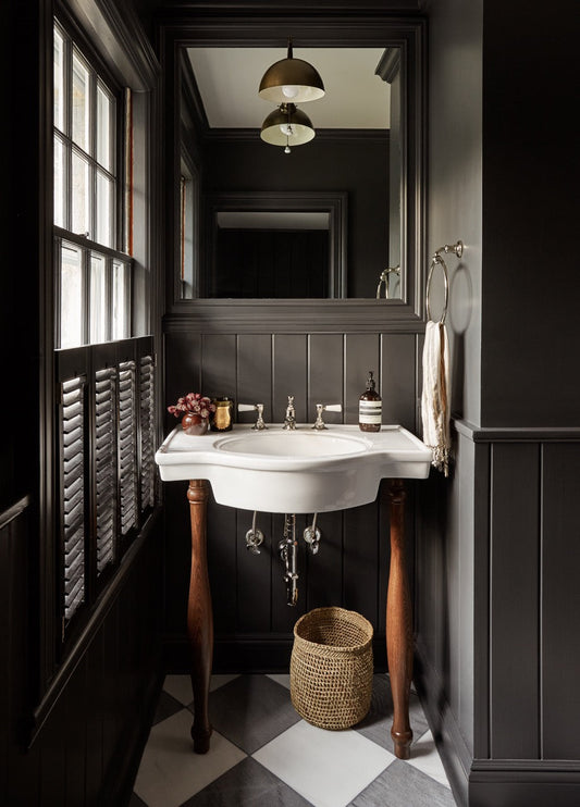 Rich Paint Colours for Walls and Trim: Becca Casey Shares Her Favorites