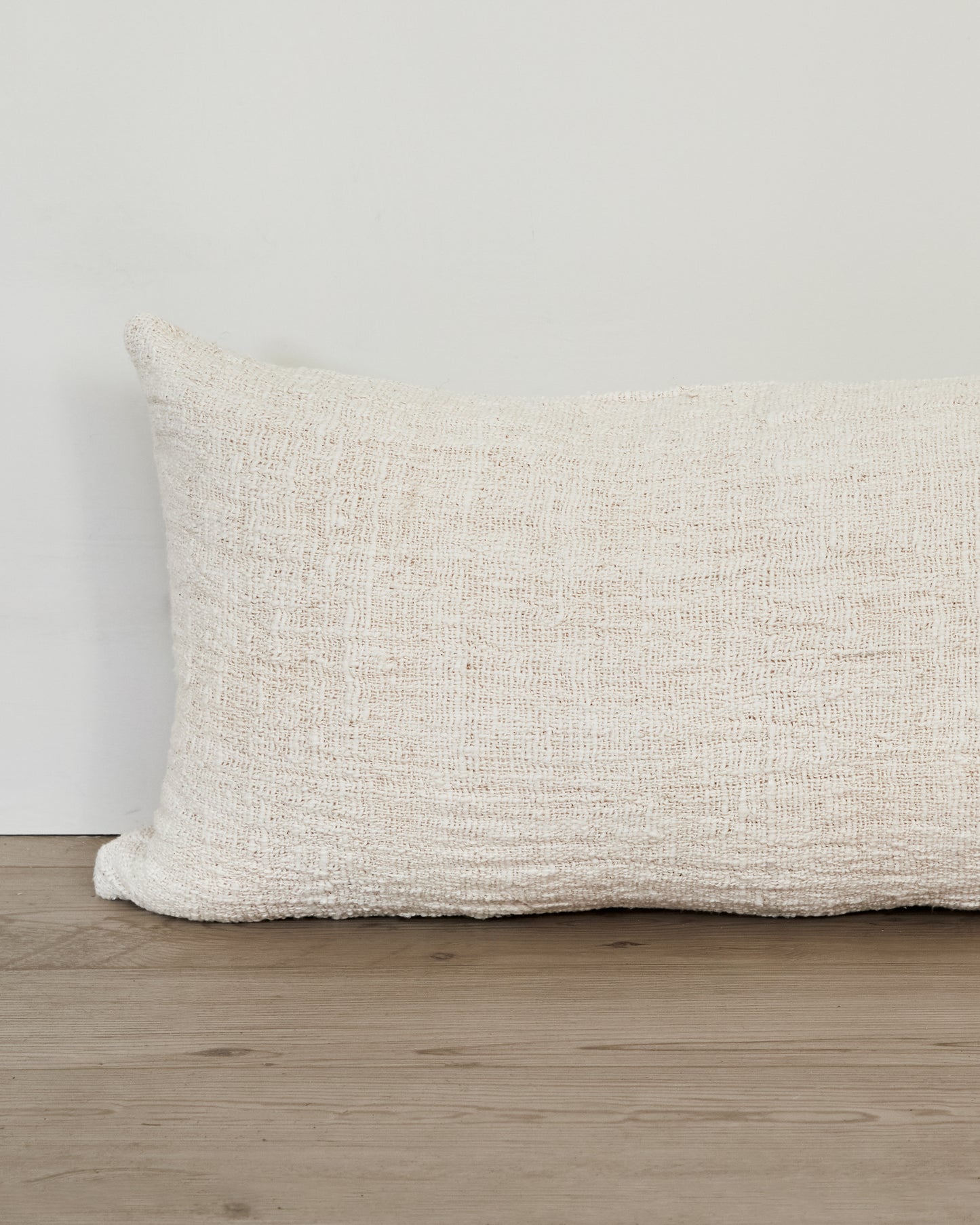 Ivory Linen Lumbar Pillow