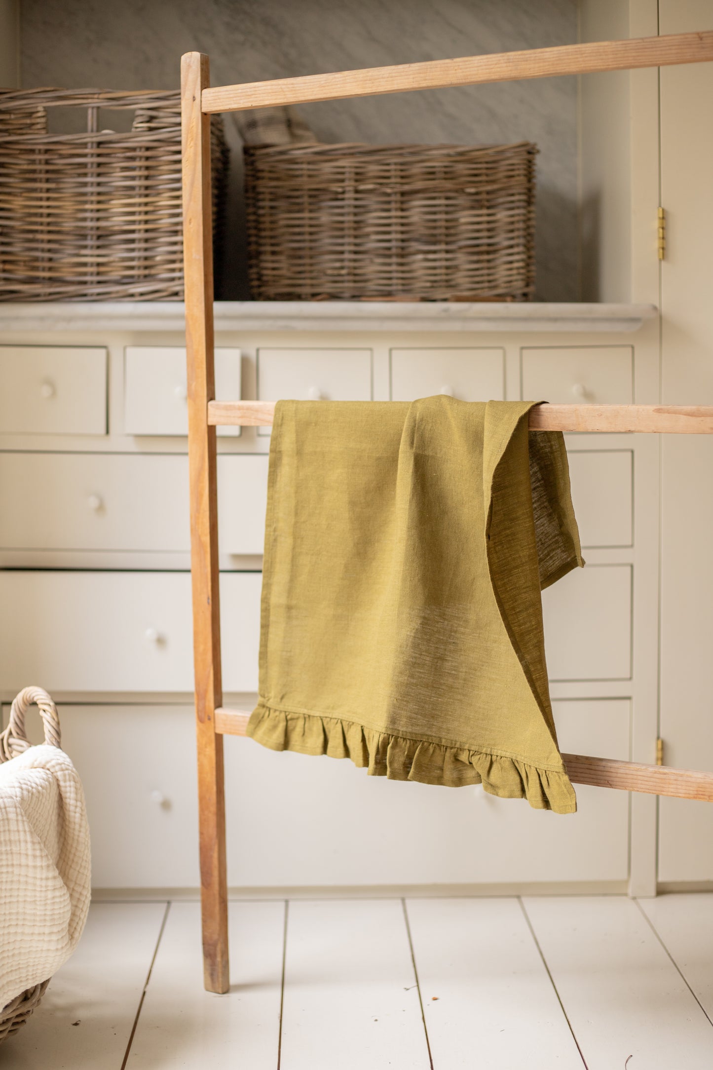 Adelaide Ruffle Tea towel - Olive